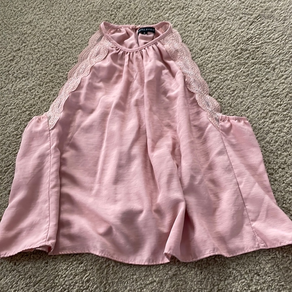 Kendall & Kylie Light pink tank